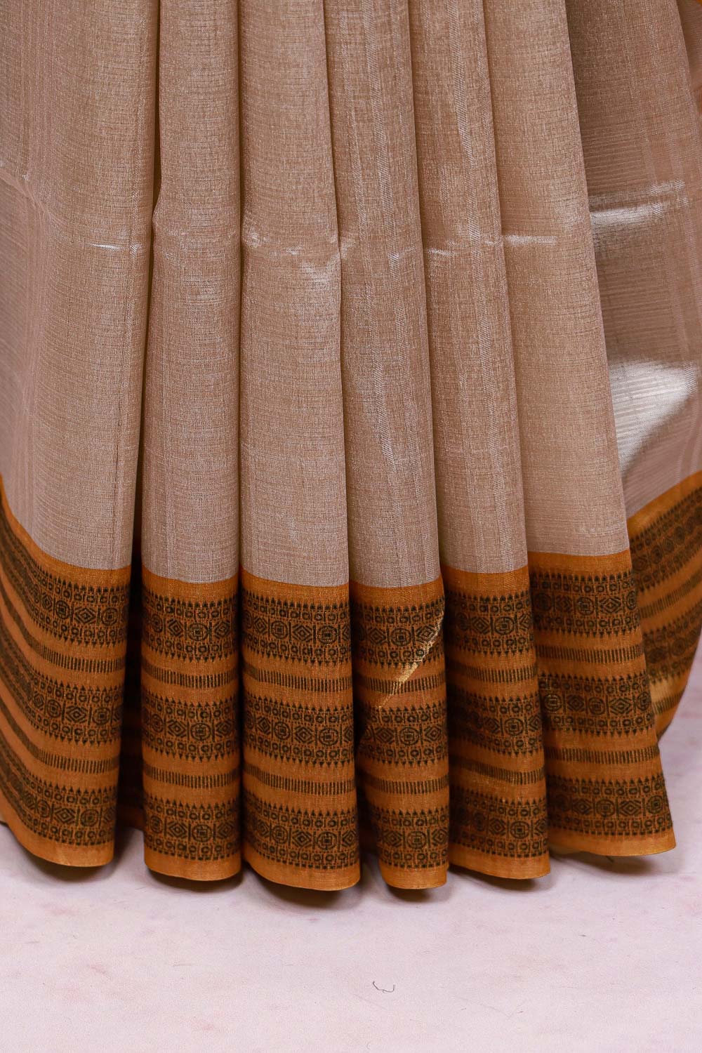 Cream Semi Tussar Saree - Seematti