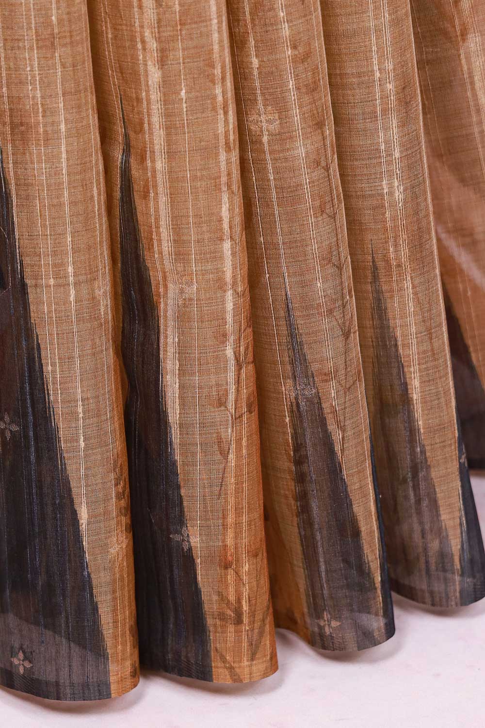 Gold Semi Tussar Saree