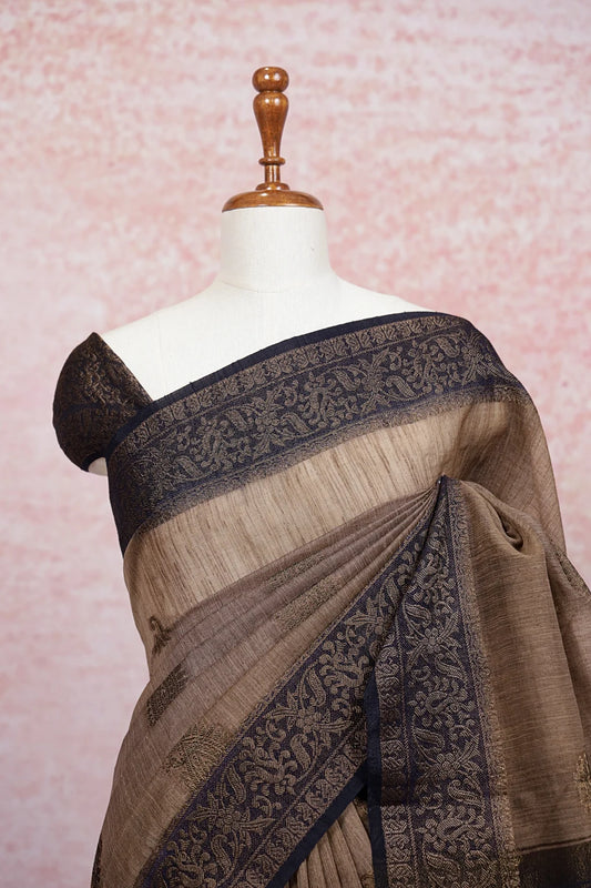 Chikku Color Semi Jute Saree - Seematti