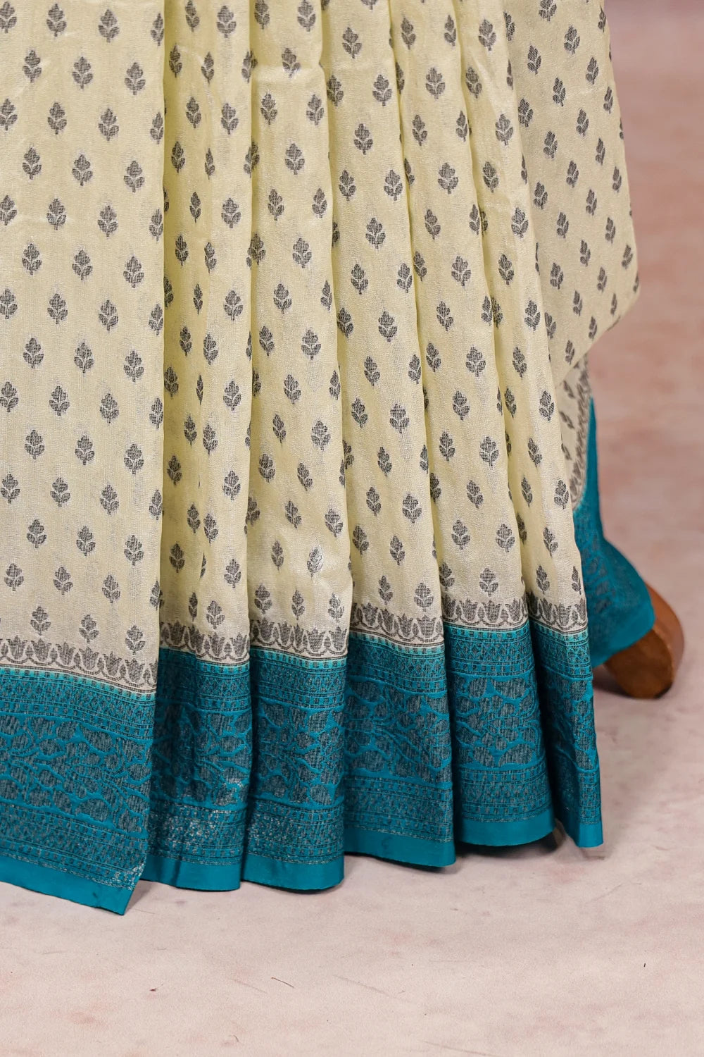 Off White Semi Banarasi Saree