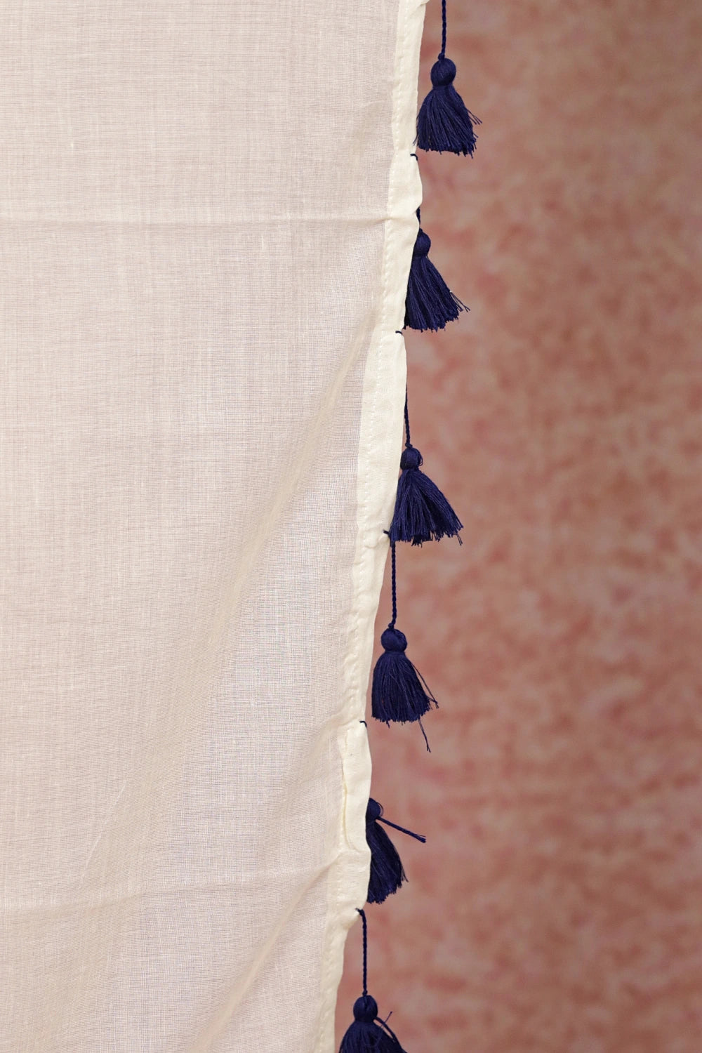 Off White Mul Cotton Kerala Saree