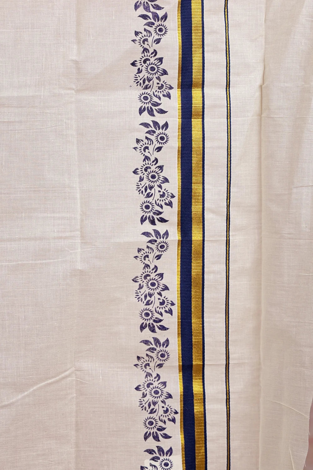 Off White Cotton Set Mundu