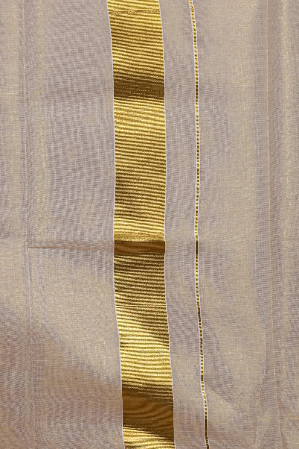 Golden Tissue Kerala Set Mundu