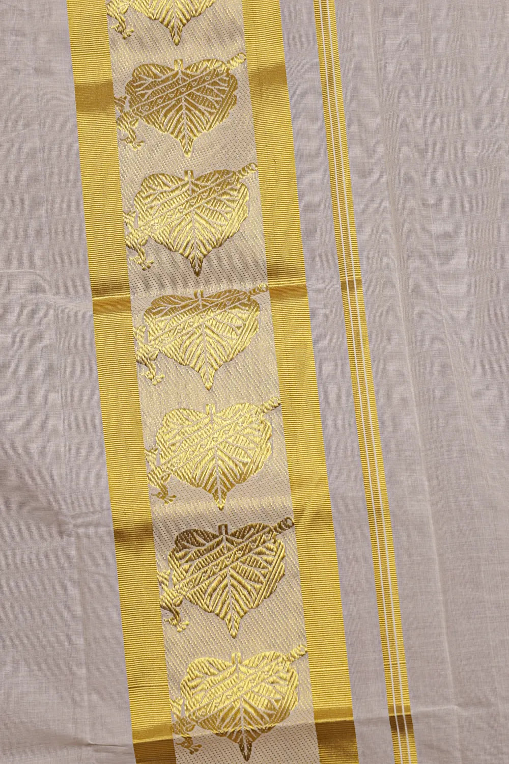 Off White Cotton Kerala Set Mundu
