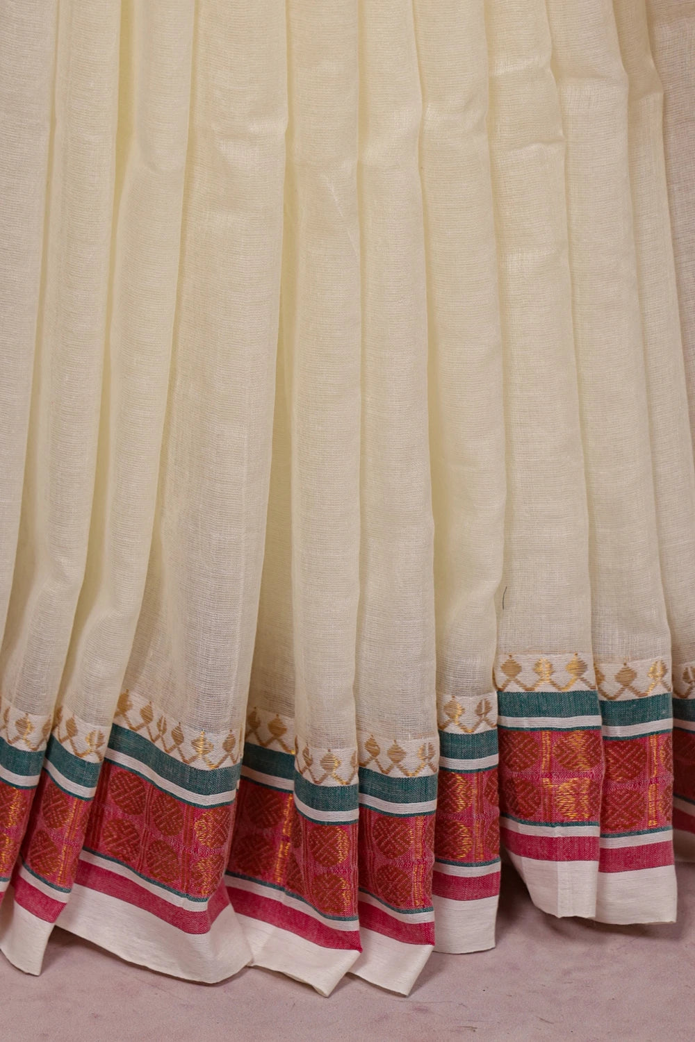 Cream Mul Cotton Kerala Saree