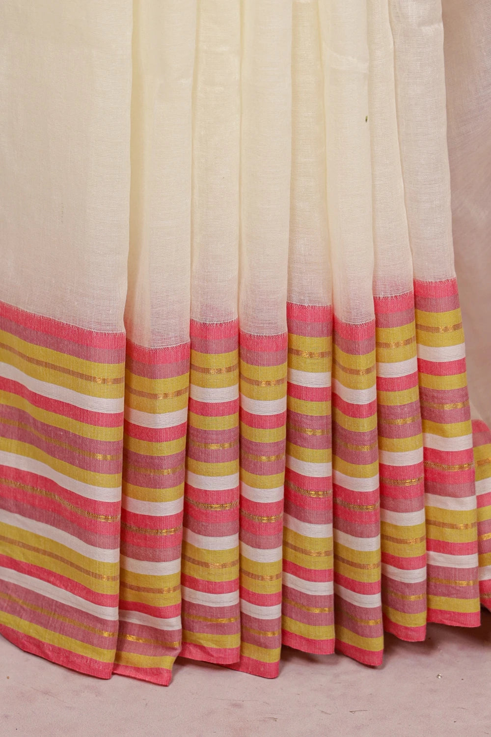 Off White Mul Cotton Kerala Saree
