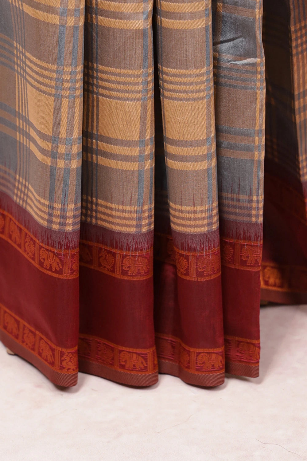 Chikku And Ash Semi Silk Saree