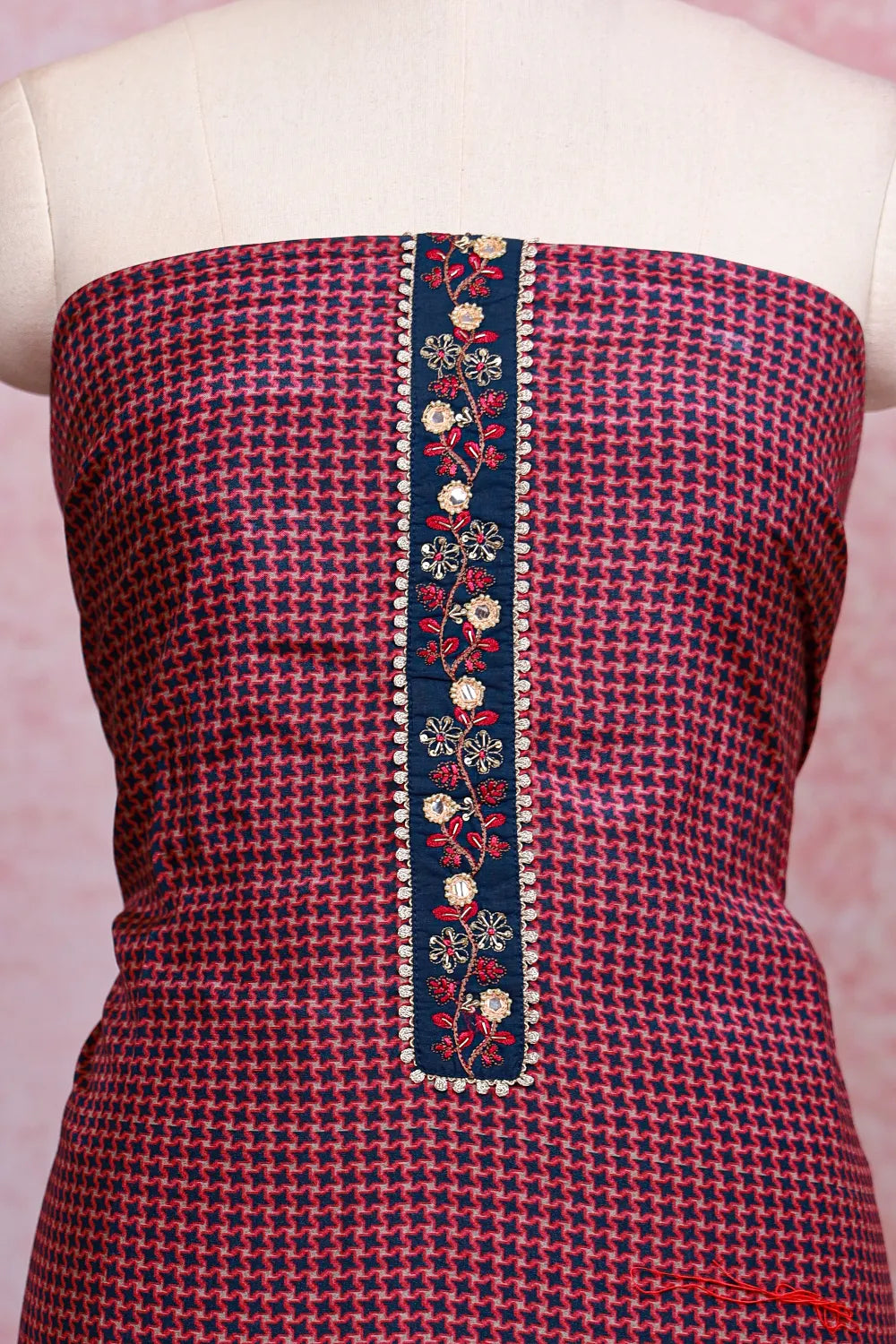 Onion Color Muslin Printed Unstitched Churidhar Material