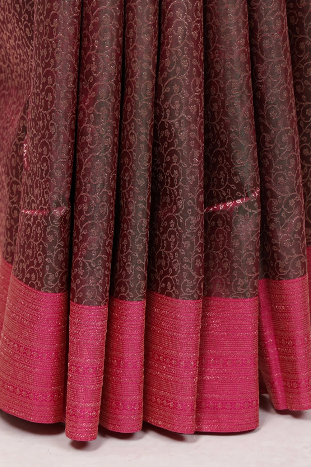 Green Pink Dual Tone Kancheepuram Silk Saree - Seematti