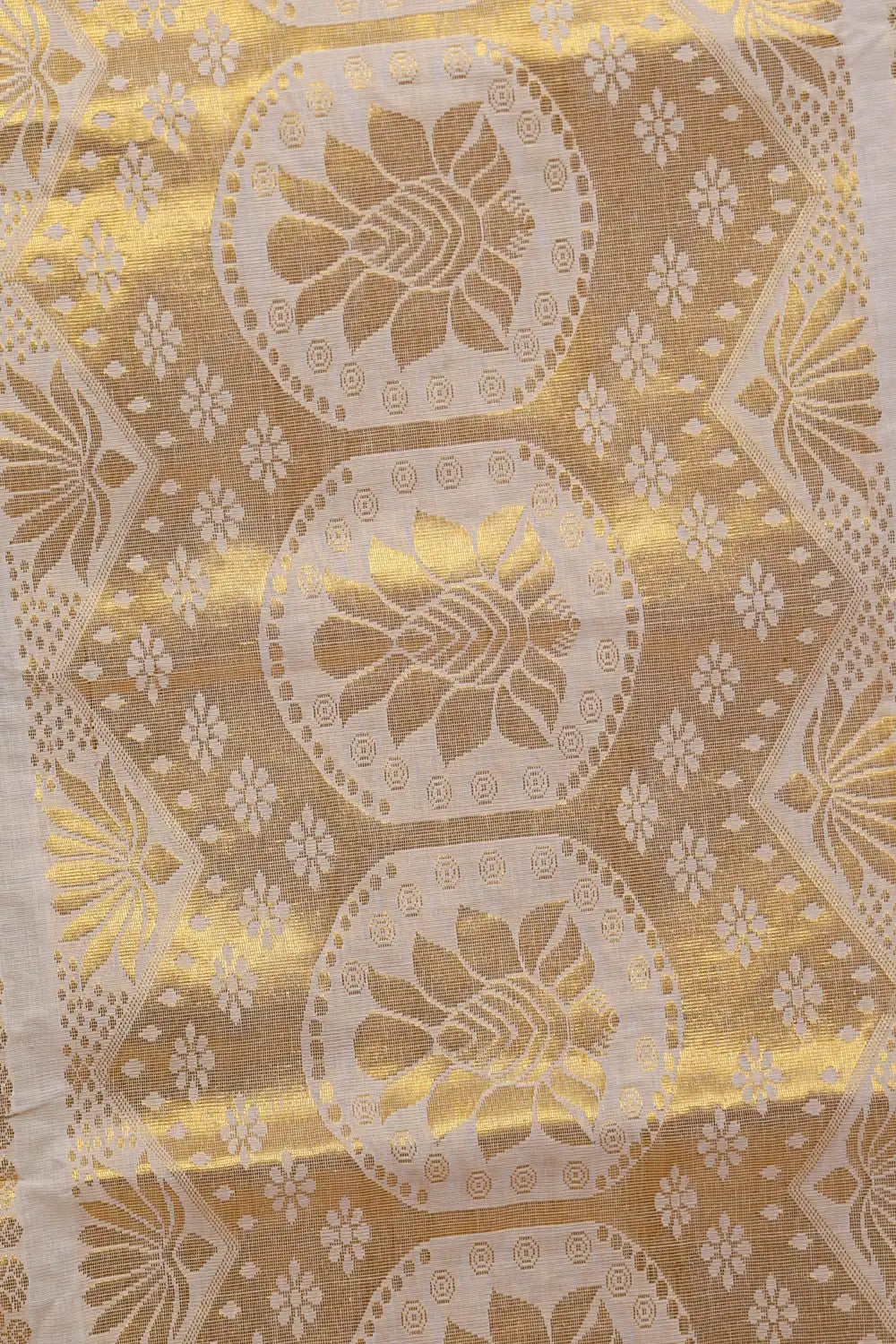 Off White Kerala Cotton Saree - Seematti