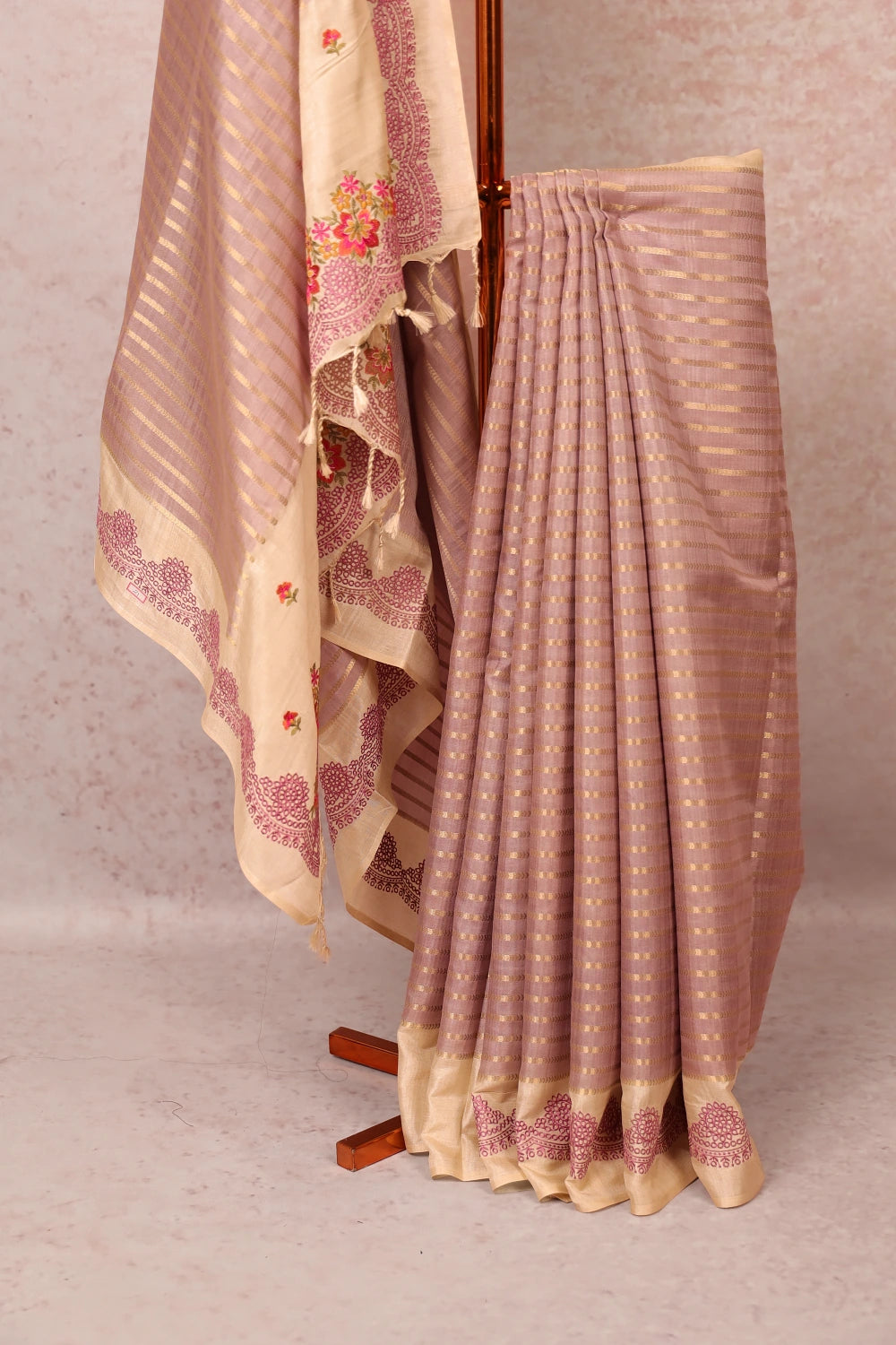 Onion Color Semi Tussar Saree
