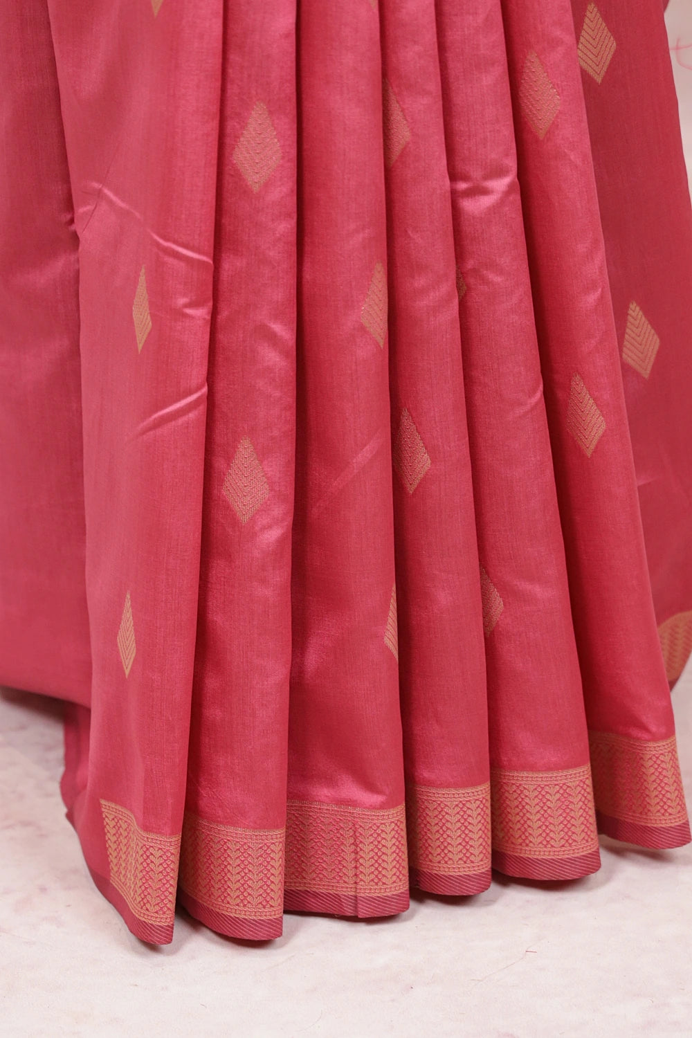 Onion Pink Semi Silk Saree