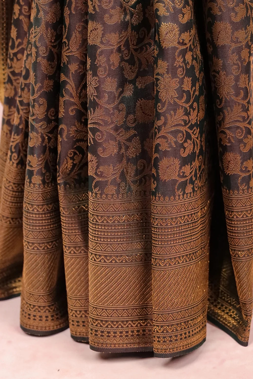Bottle Green Kancheepuram Silk Saree