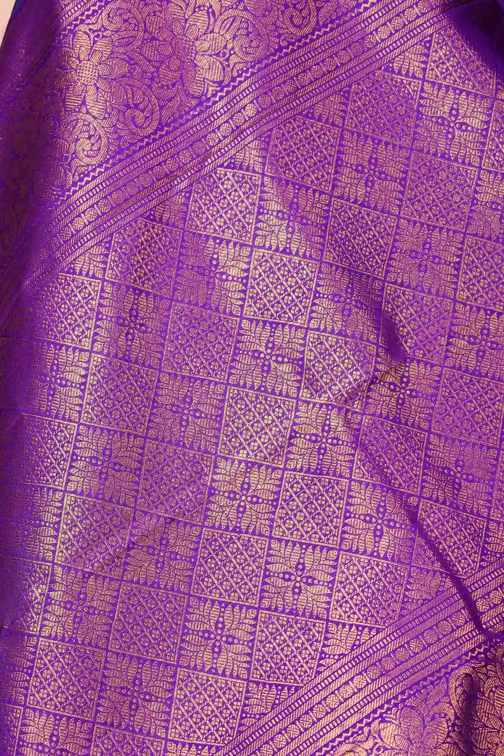 Peacock Green Traditional Kancheepuram Silk Saree