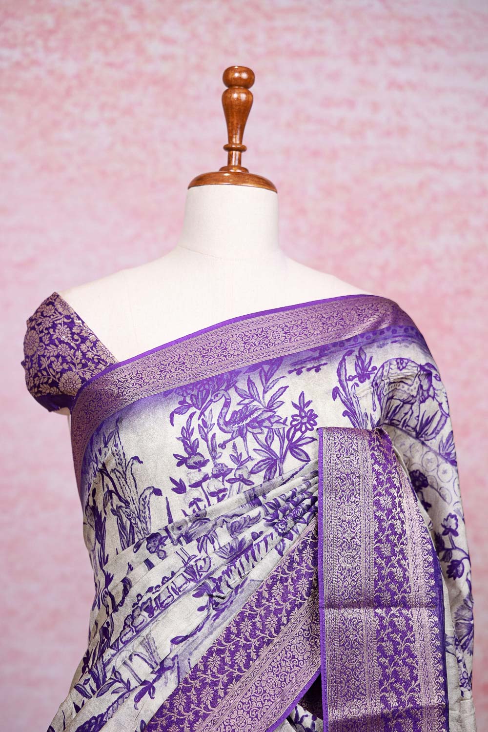 Off White Dola Silk Saree - Seematti