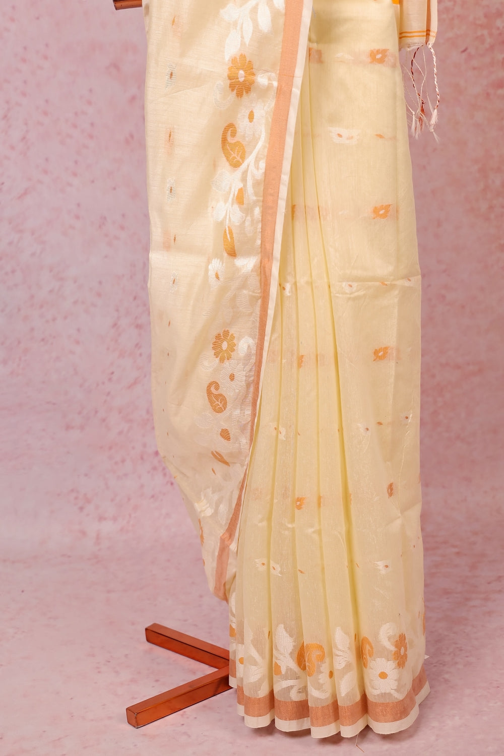 Cream Semi Jute Tussar Saree