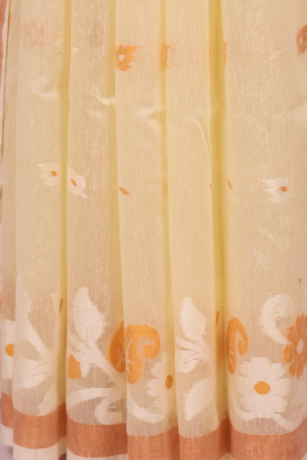 Cream Semi Jute Tussar Saree