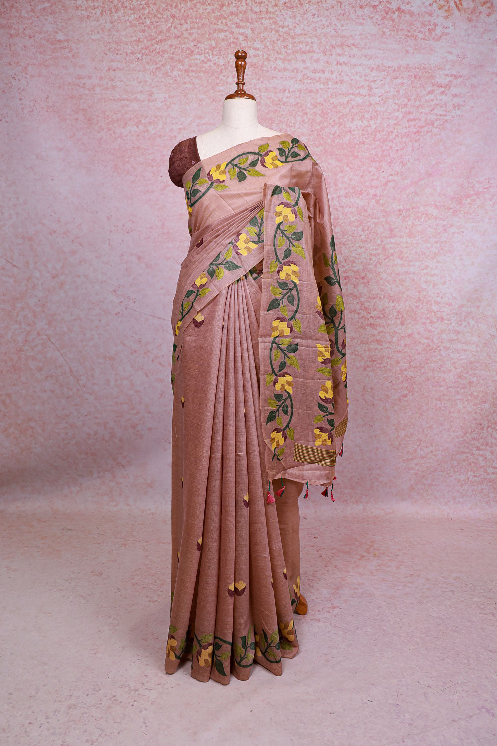 Chikku Color Semi Tussar Saree