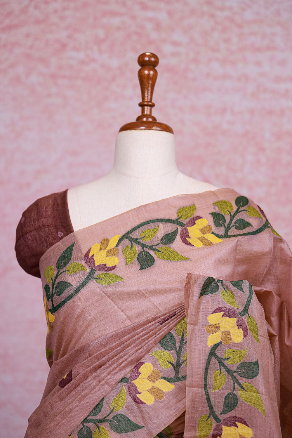 Chikku Color Semi Tussar Saree