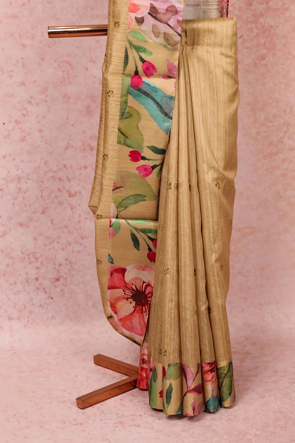 Chikku Color Semi Jute Saree