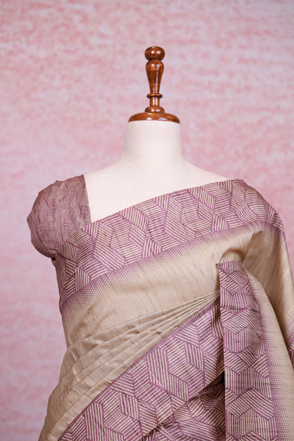 Chikku Semi Tussar Saree