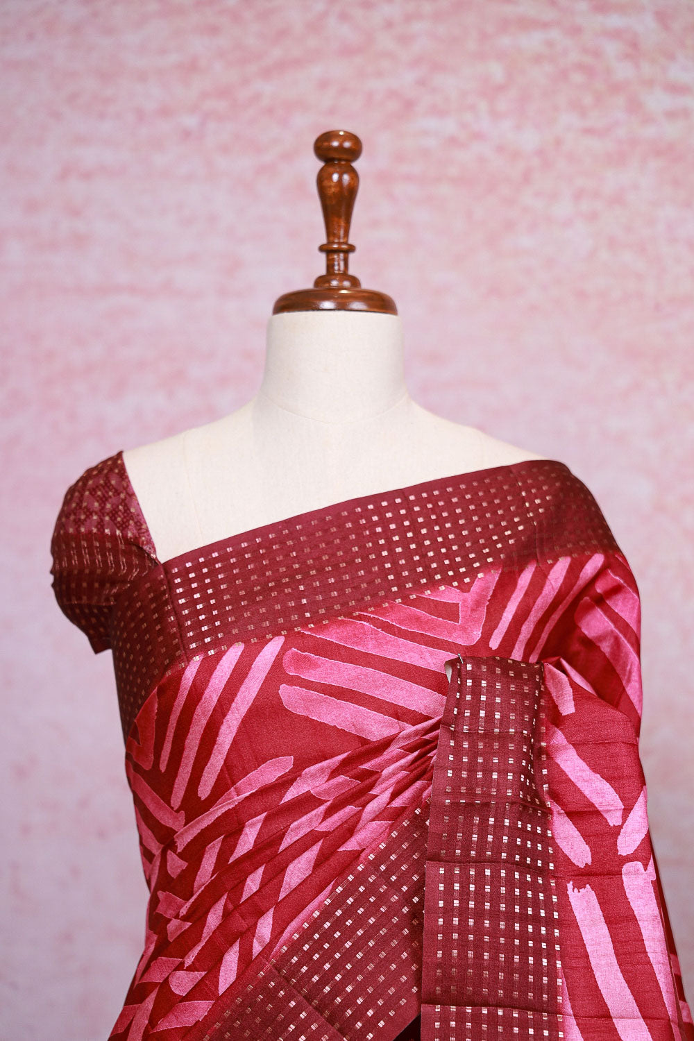 Maroon Semi Jute Saree - Seematti