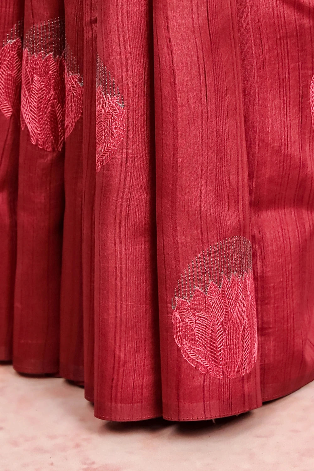 Onion Pink Semi Jute Saree
