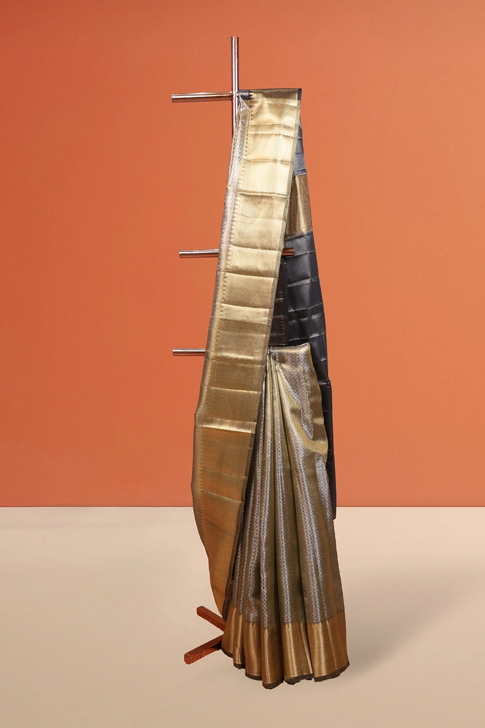 Gold Silver Semi Tissue Saree