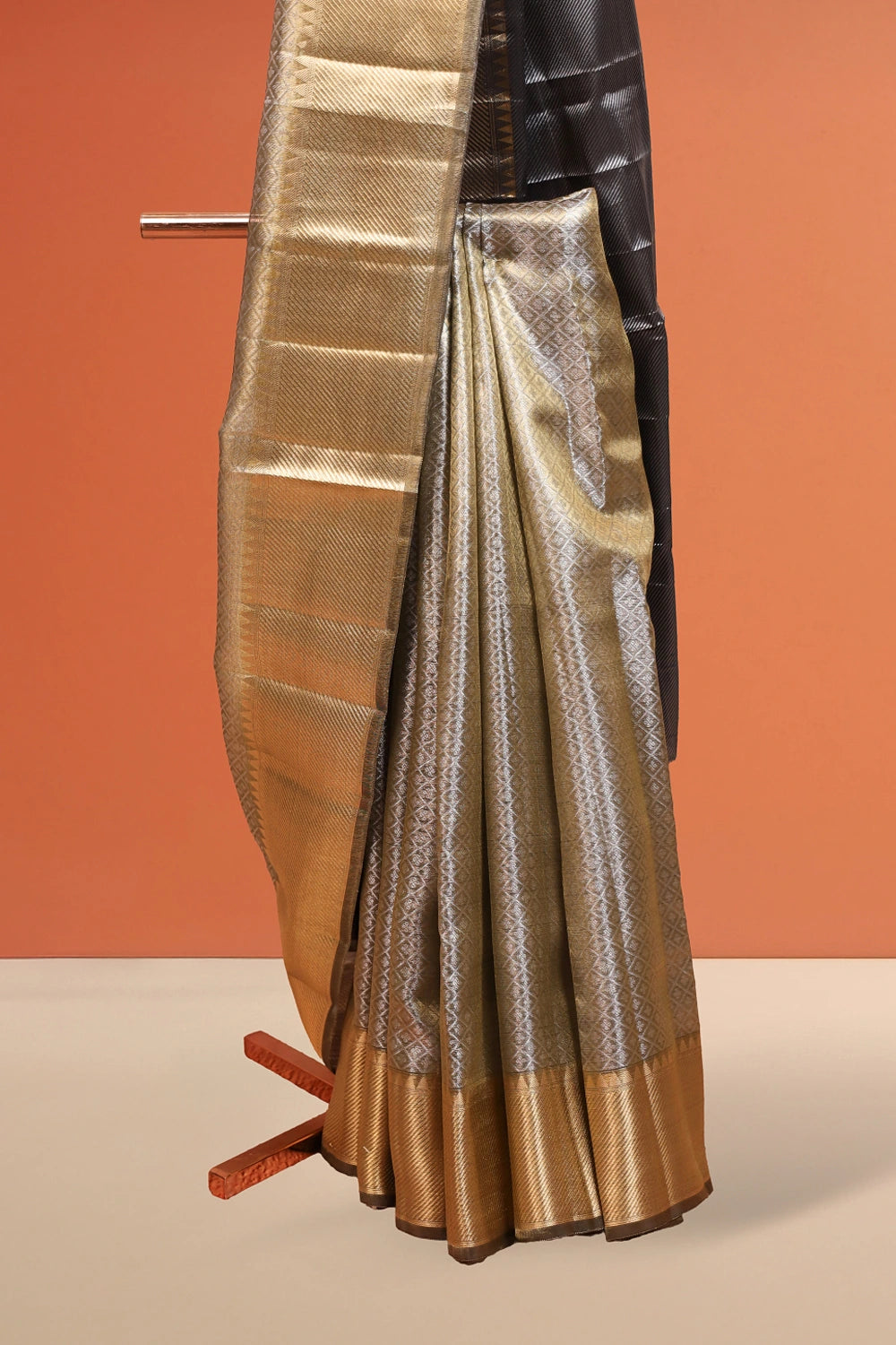 Gold Silver Semi Tissue Saree