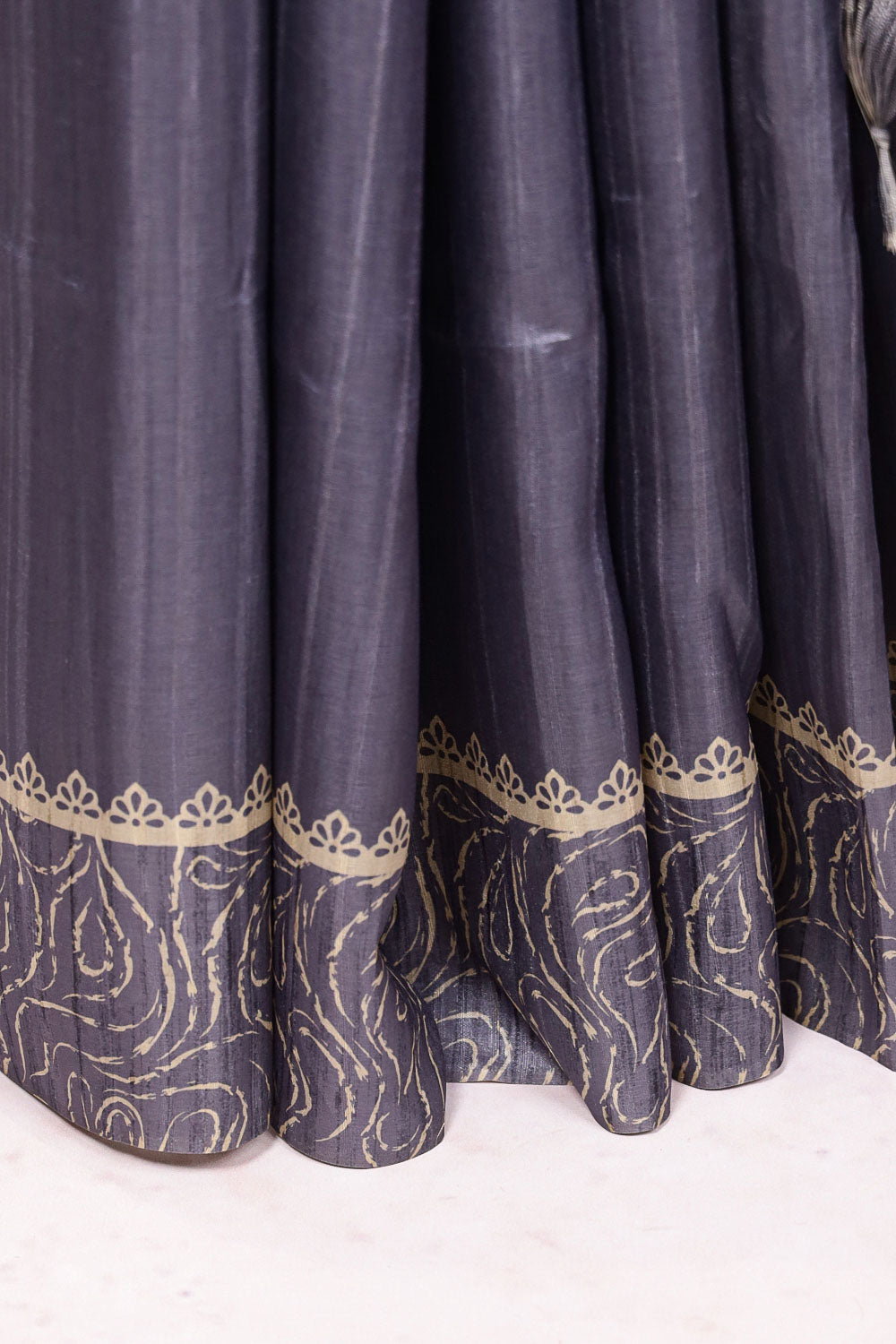 Grey Semi Tussar Saree