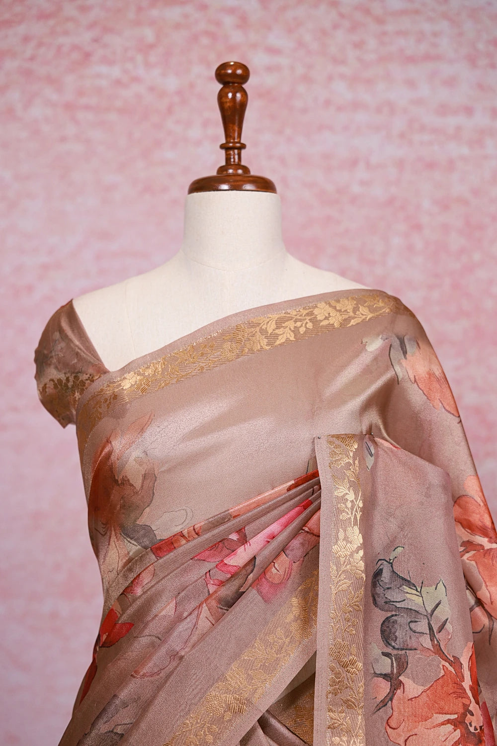 Chikku Semi Tissue Saree