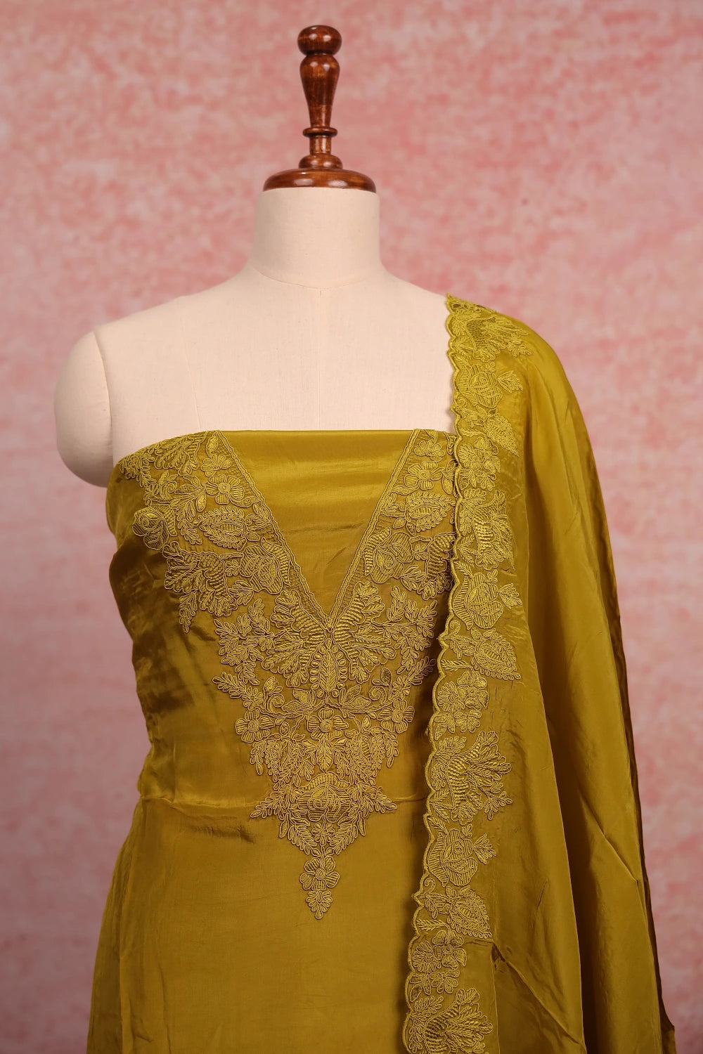 Mehandi Green Organza Plain Body Unstitched Churidhar Material