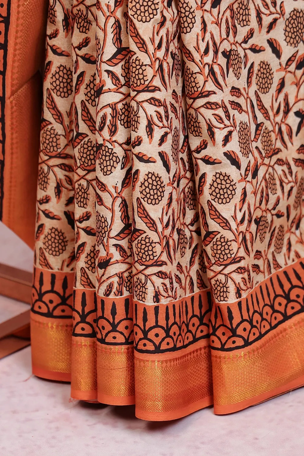 Off White Semi Chanderi Saree
