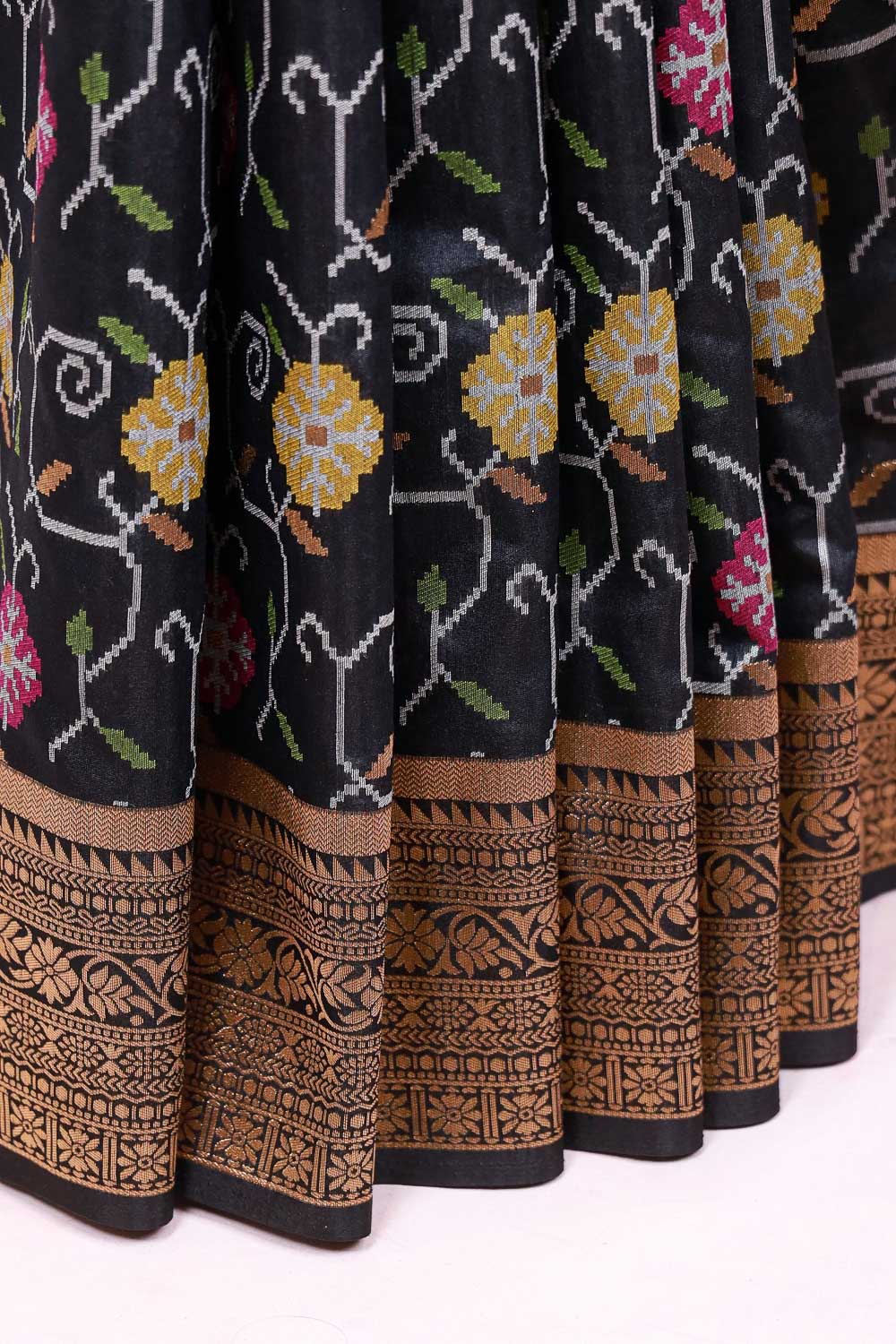 Black Semi Tussar Saree
