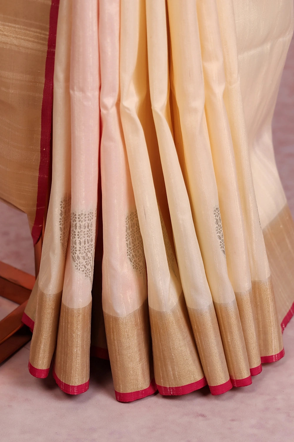 Off White Semi Jute Saree