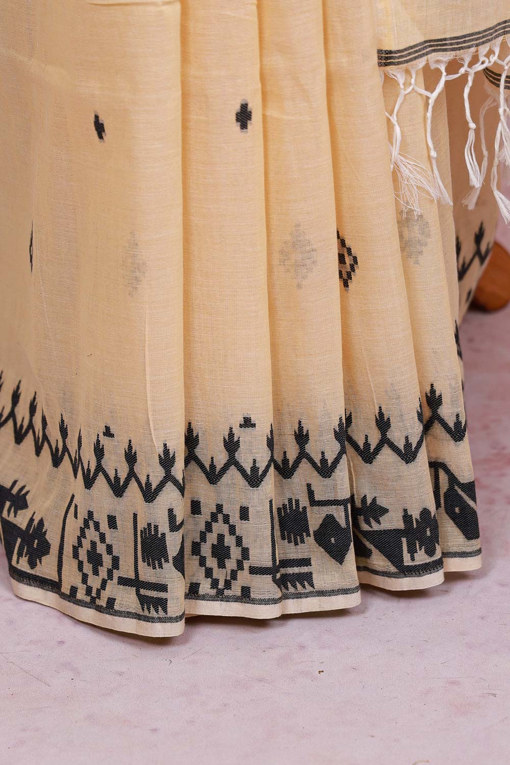 Cream Cotton Saree