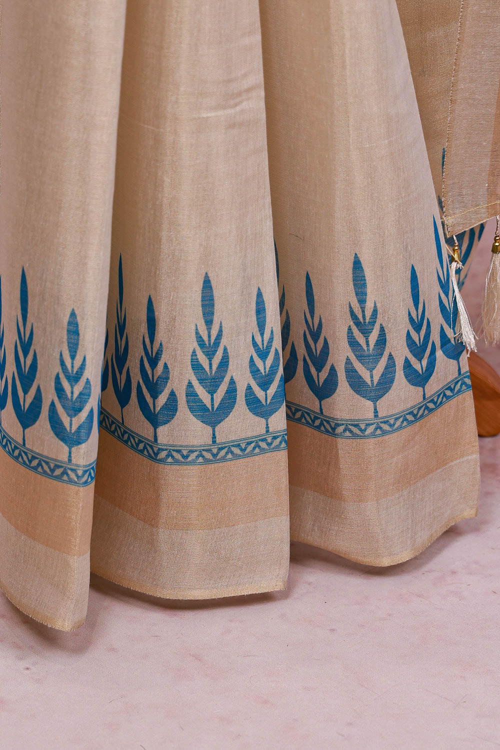 Cream Semi Tissue Saree
