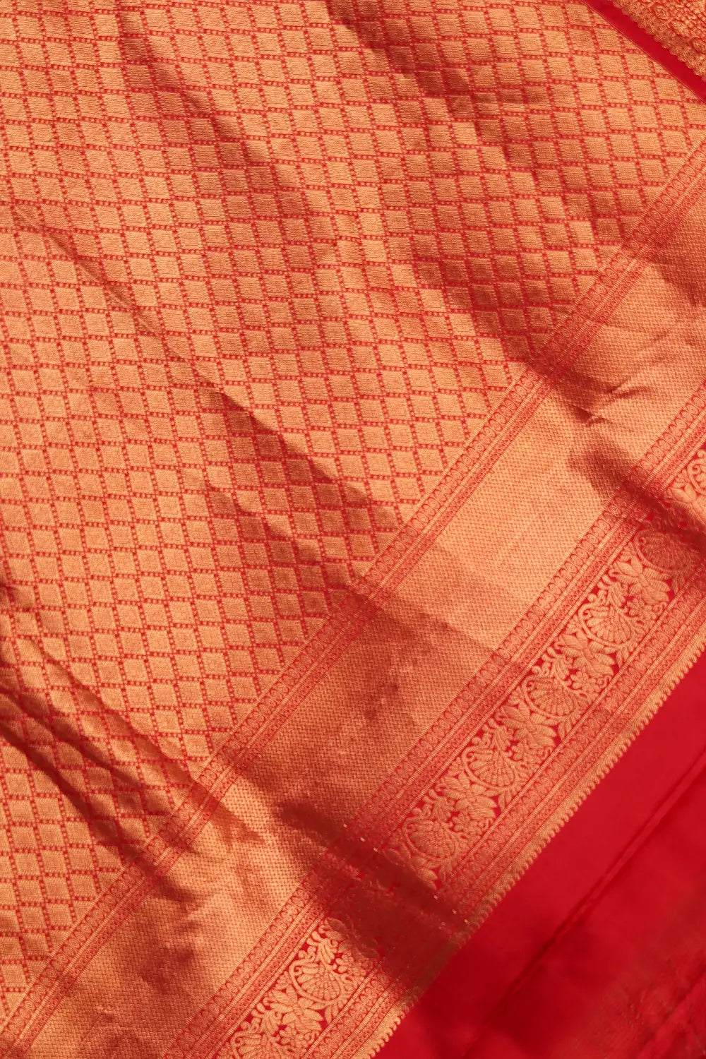 Off White Traditional Kancheepuram Soft Silk Saree