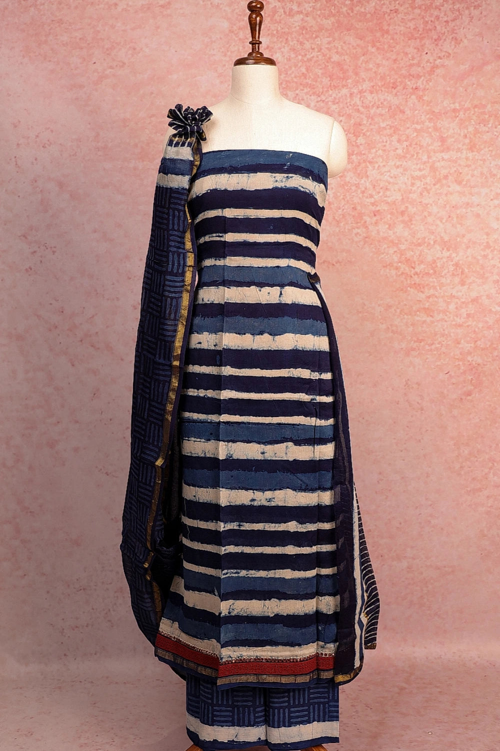 Navy Blue Maheswari Silk Printed Unstitched Churidhar Material