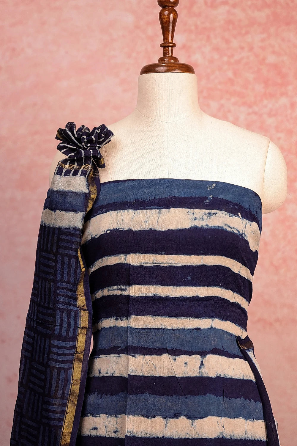 Navy Blue Maheswari Silk Printed Unstitched Churidhar Material