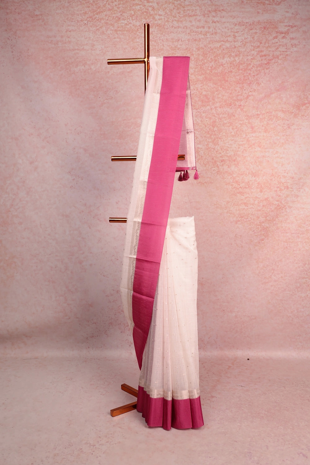 Off White Maheswari Silk Saree