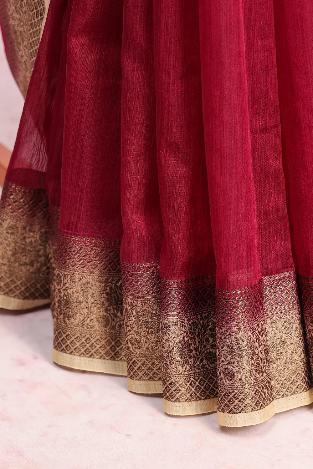 Wine Colour Semi Jute Saree
