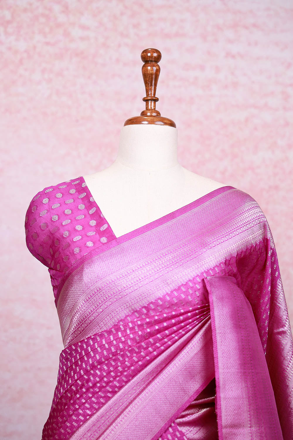 Magenta  Semi Banarasi Saree