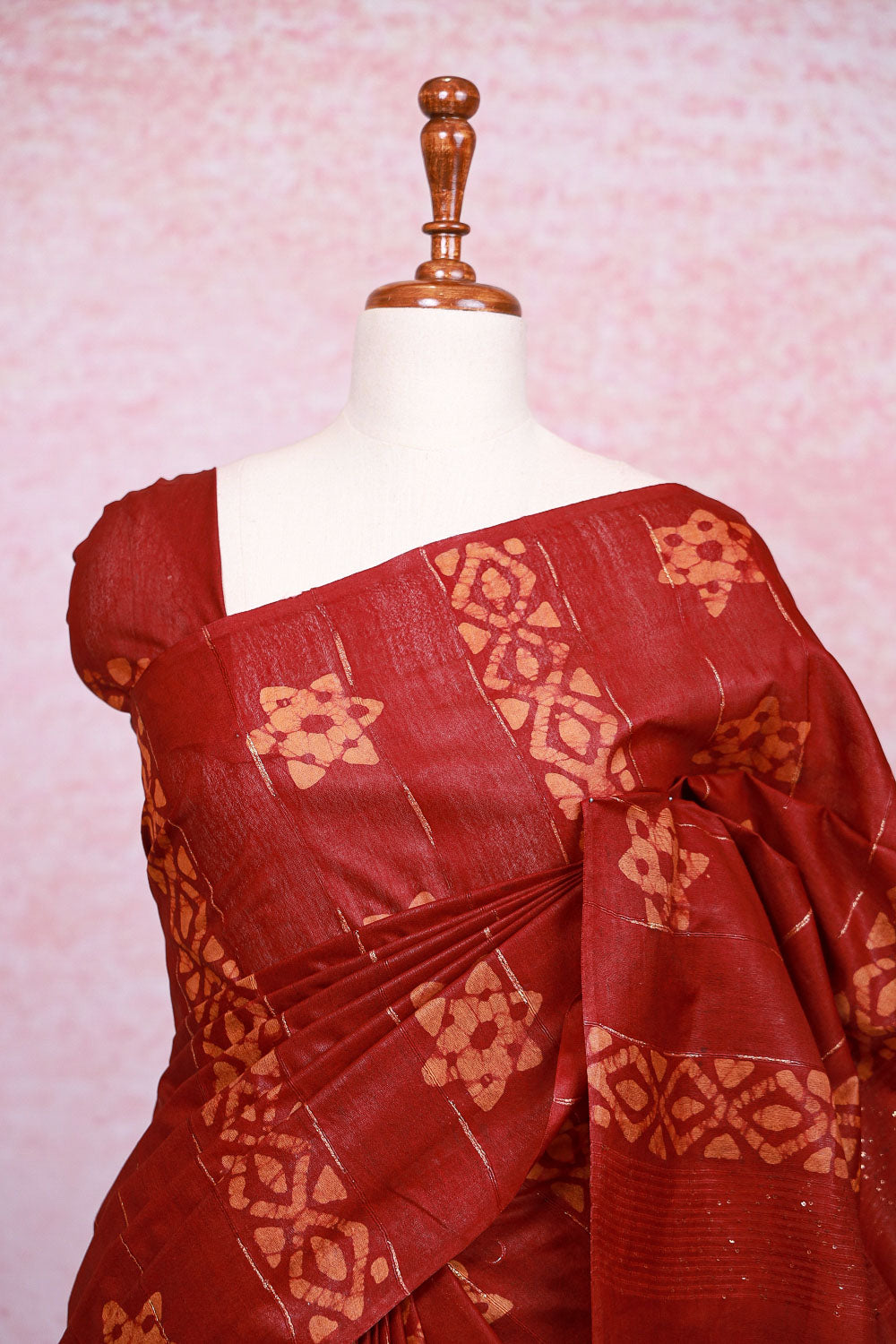 Maroon Semi Tussar Saree - Seematti