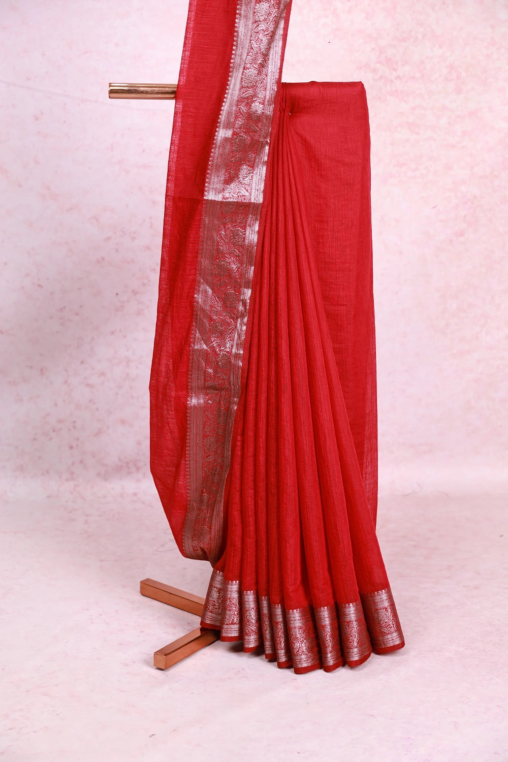Reddish Maroon Semi Jute Saree