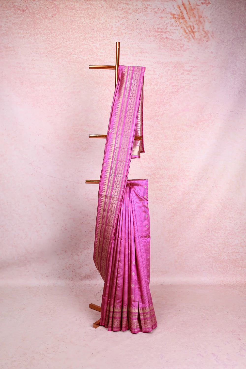 Dark Lavender Semi Jute Saree