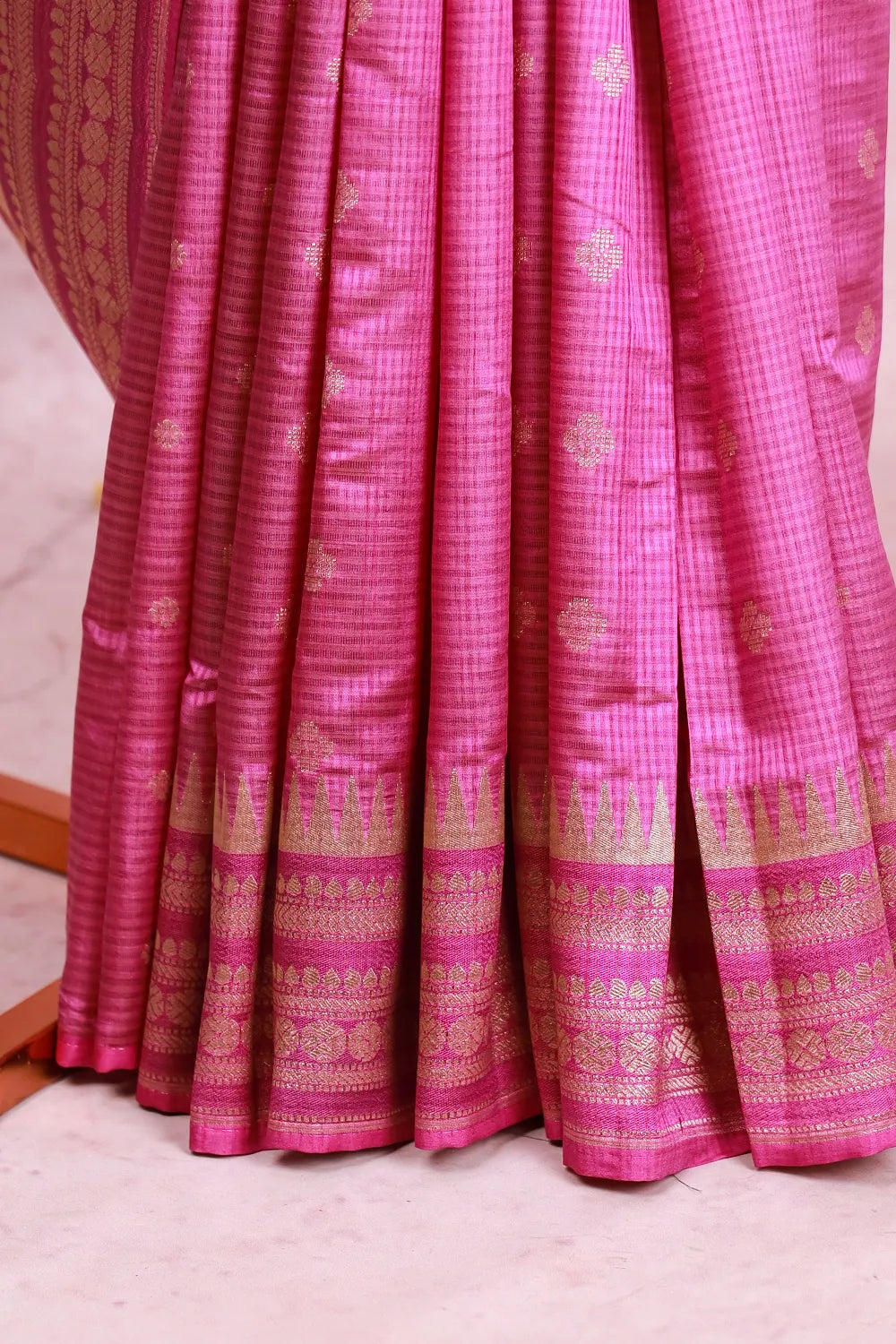 Dark Lavender Semi Jute Saree