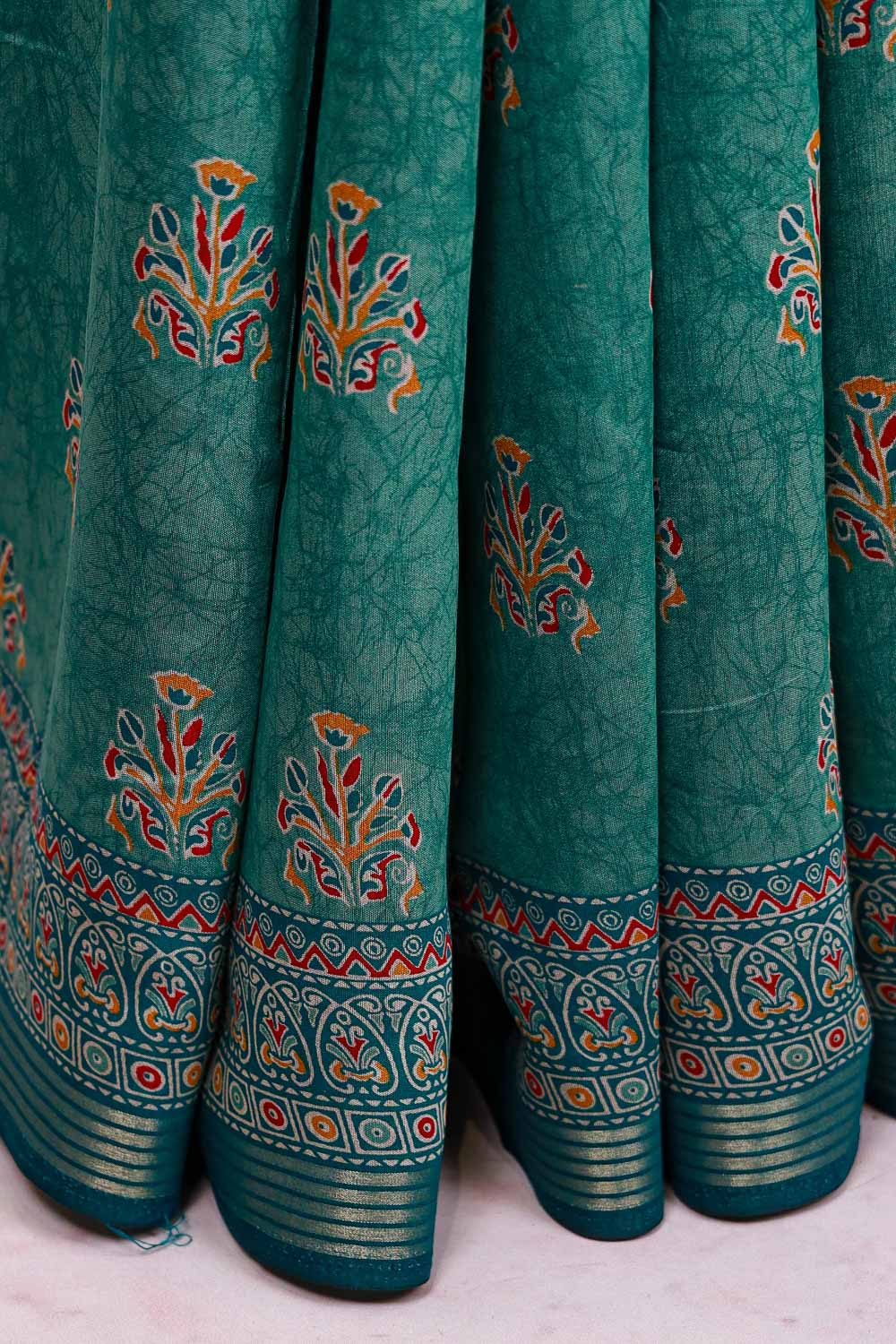 Green Soft Cotton Saree - Seematti
