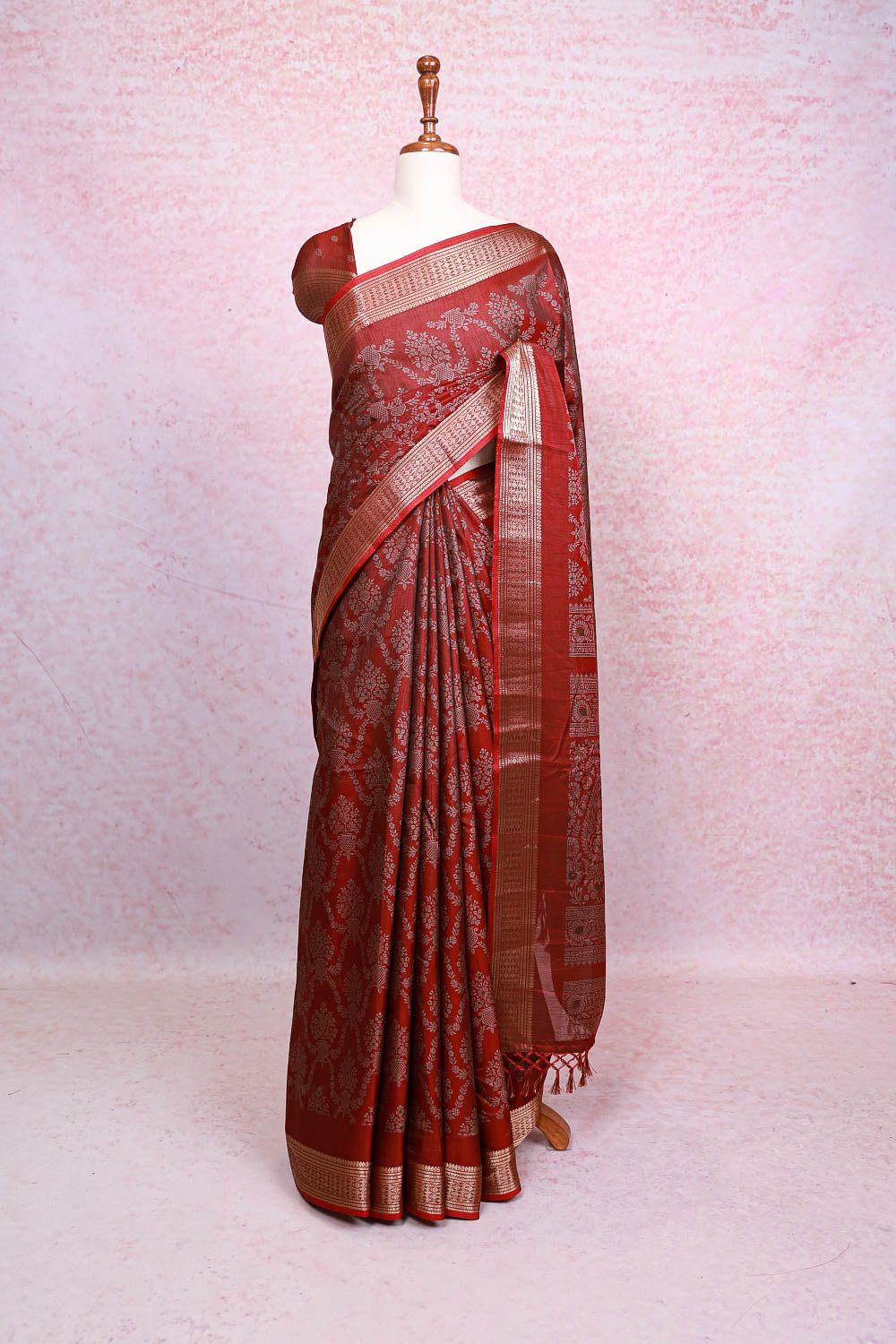 Red Semi Chanderi Saree - Seematti