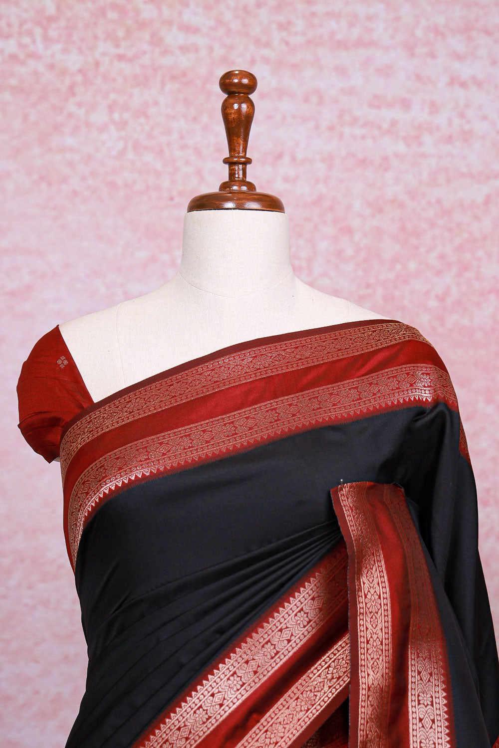 Black Semi Silk Saree - Seematti